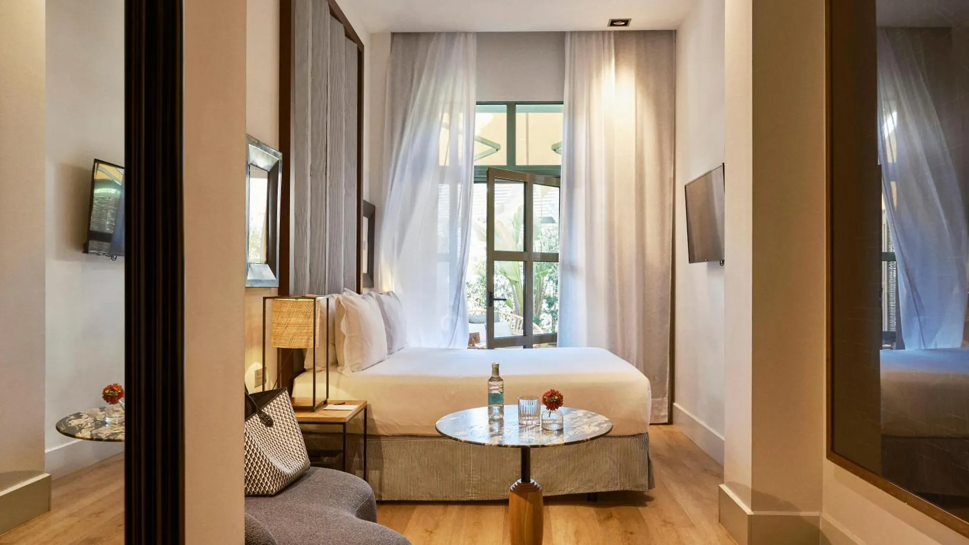 Hotel Pulitzer Barcelona 4*,  Spanien