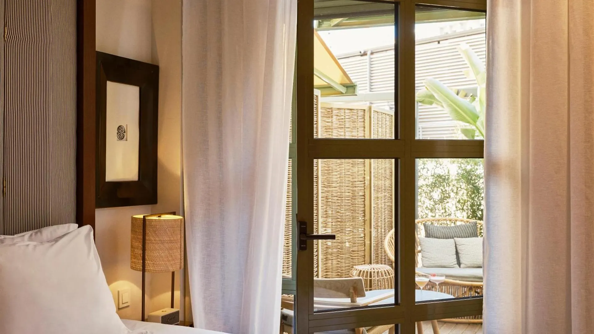 Hotel Pulitzer Barcelona 4*,