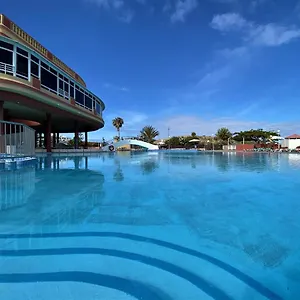 https://laguna-park-ii-adeje.tenerifehoteles.net